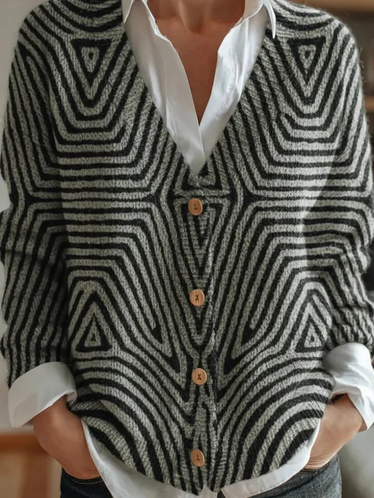 Women's Printed Knitted Cardigan, Featuring a Retro Ethnic Style Design with Diagonal Geometric Patterns, Is Suitable for Daily Casual Wear in Spring, Autumn and Winter.