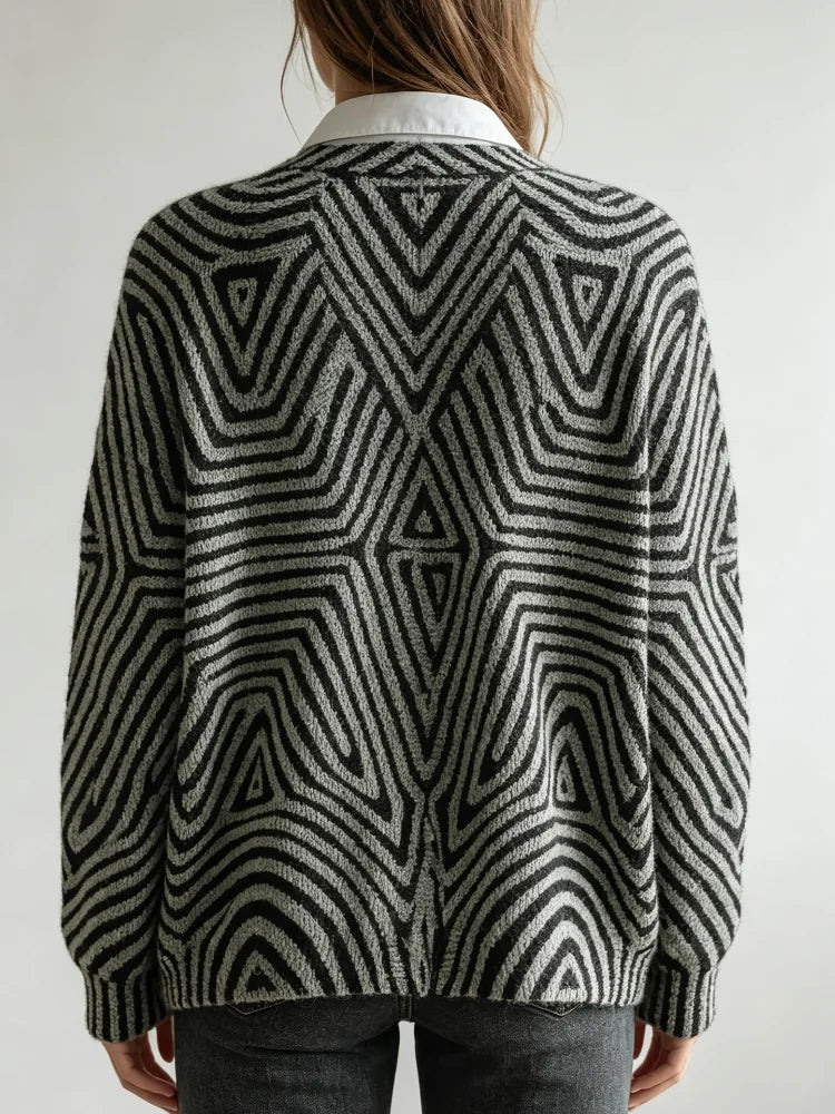 Women's Printed Knitted Cardigan, Featuring a Retro Ethnic Style Design with Diagonal Geometric Patterns, Is Suitable for Daily Casual Wear in Spring, Autumn and Winter.