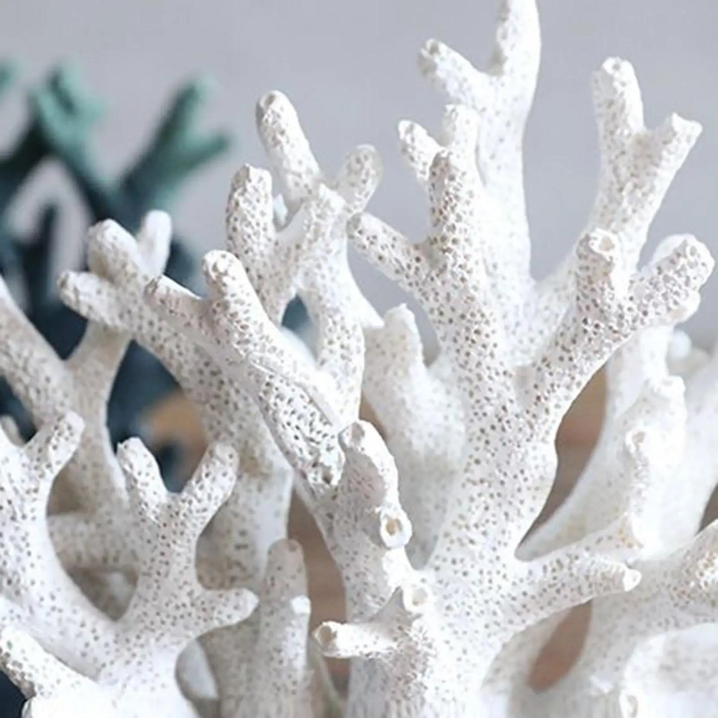 Resin Coral Statue Realistic Sea Themed Coastal Decor Artificial Nautical Sculpture for Hall Wine Cabinet Bathroom Decorations