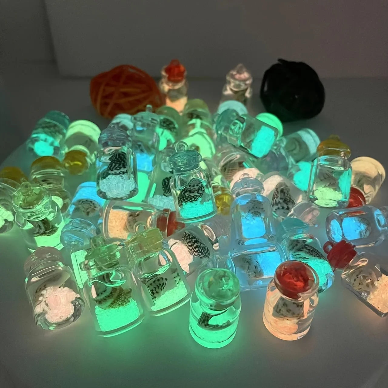 3/8pcs Mini Luminous Ocean Theme Bottle Figurines, Resin Sea Life Collectible Charms, Versatile Indoor Decorative Accents, Pre-L