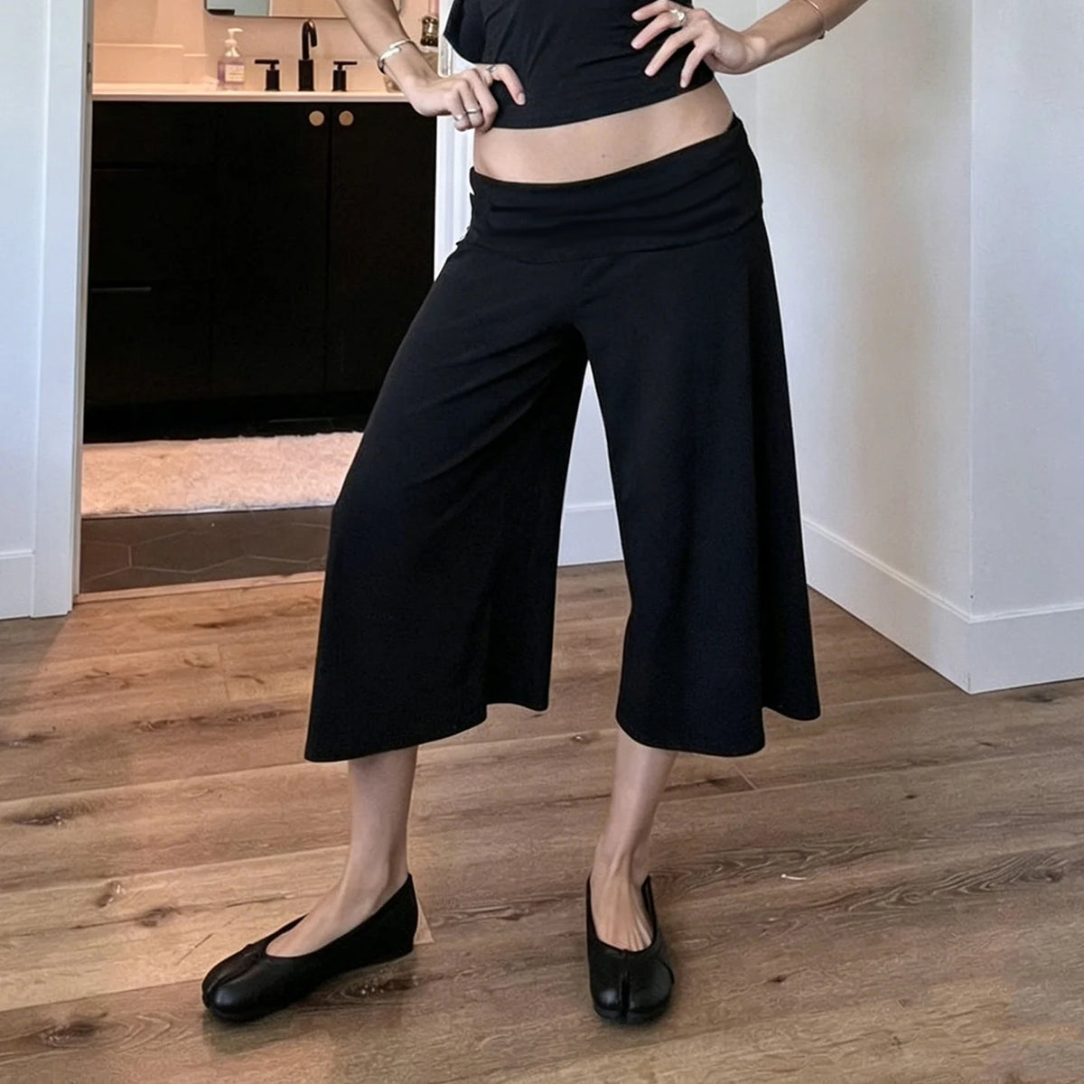 SUCHCUTE Women Fold Over Low Waist Knit Capri Pants Wide Leg Cropped Culottes Loose Flowy 7/8 Trousers Y2K Casual Streetwear New
