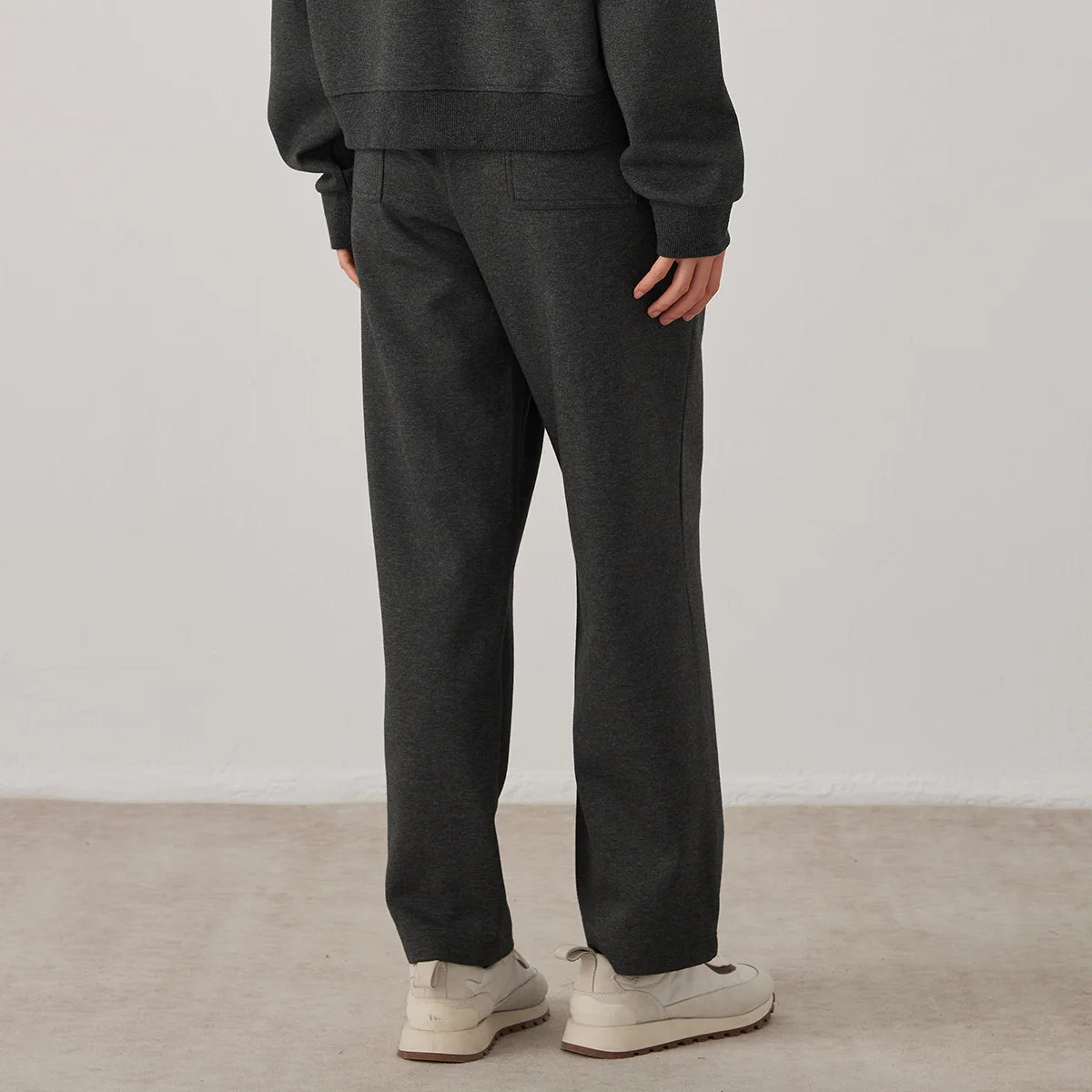 KW7523331 Women's Casual Straight Leg Pants Blended Fabric Elastic Waist Relaxed Fit Trousers with Pockets